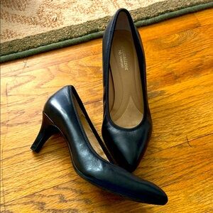 Naturalizer Women's Black Heels